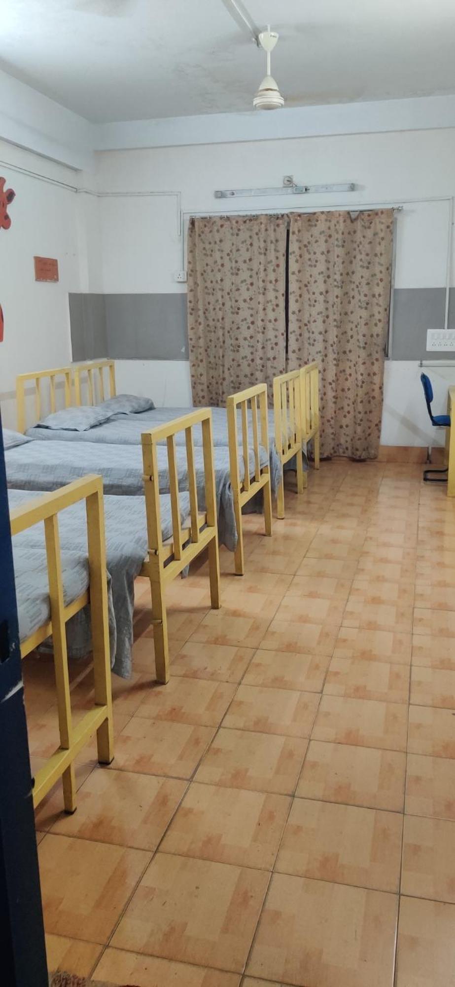 Bedspace Living Udupi Bagian luar foto